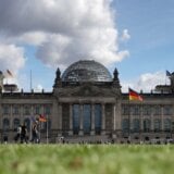 Bundestagu upućen zahtev za produženje mandata nemačkim vojnicima na Kosovu 9