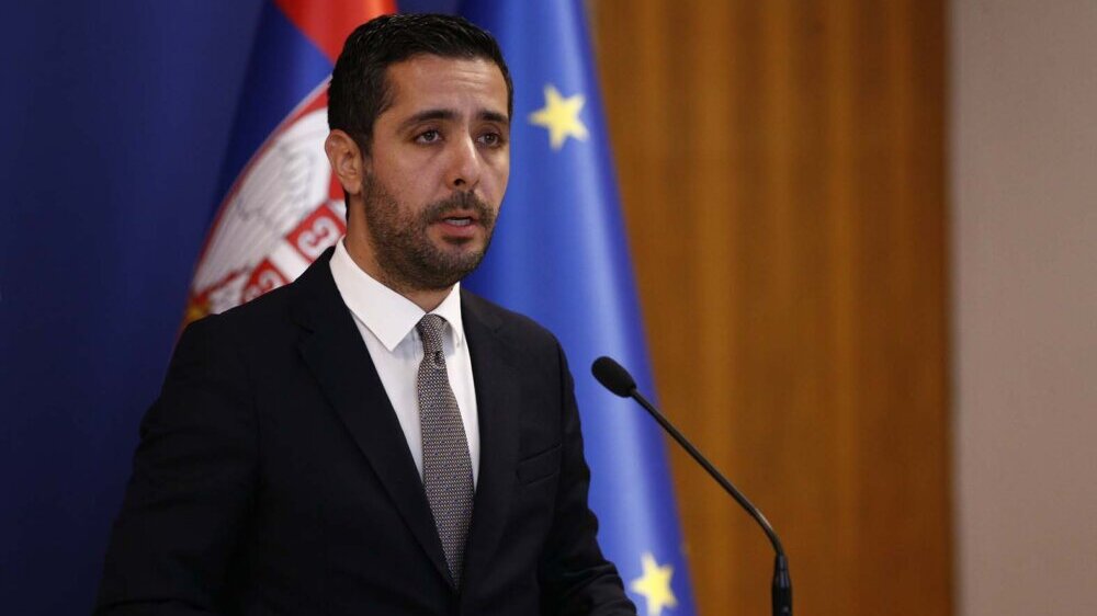 "Umijte se i presaberite, majka je jedna": Ministar Momirović reagovao na tekst "Mame su zakon a tate su Anđelko" 2