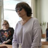 Ruski sud osudio ženu zbog poruke na grobu Putinovih roditelja 14