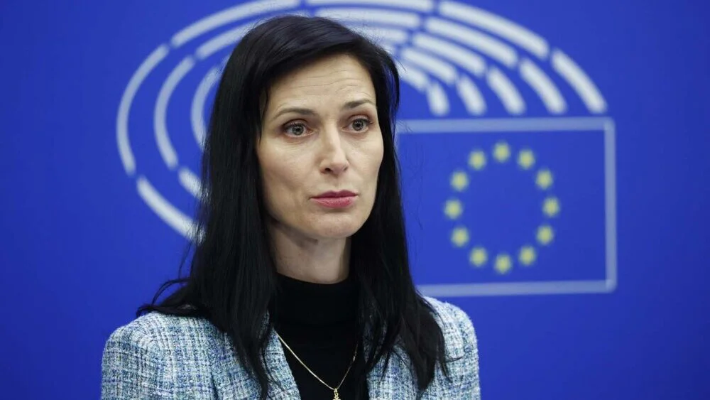 “Evropejka koja je odbila da sedi za istim stolom sa Lavrovim”: Ko je Marija Gabrijel, mandatarka za sastav nove vlade Bugarske? 2