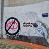"Uključi mozak, isključi Pink": Grobari prekrečili srce s nekadašnjeg murala Ratka Mladića 4
