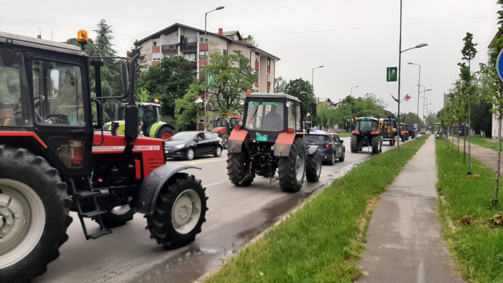 Poljoprivrednici u Zrenjaninu blokiraće magistralni put ka Novom Sadu od 15 do 16 sati 2