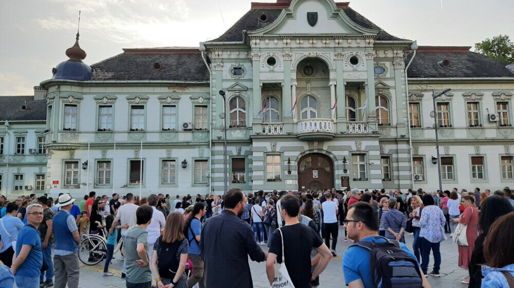 Zašto Zrenjaninci traže ostavku Judite Popović u REM-u 1