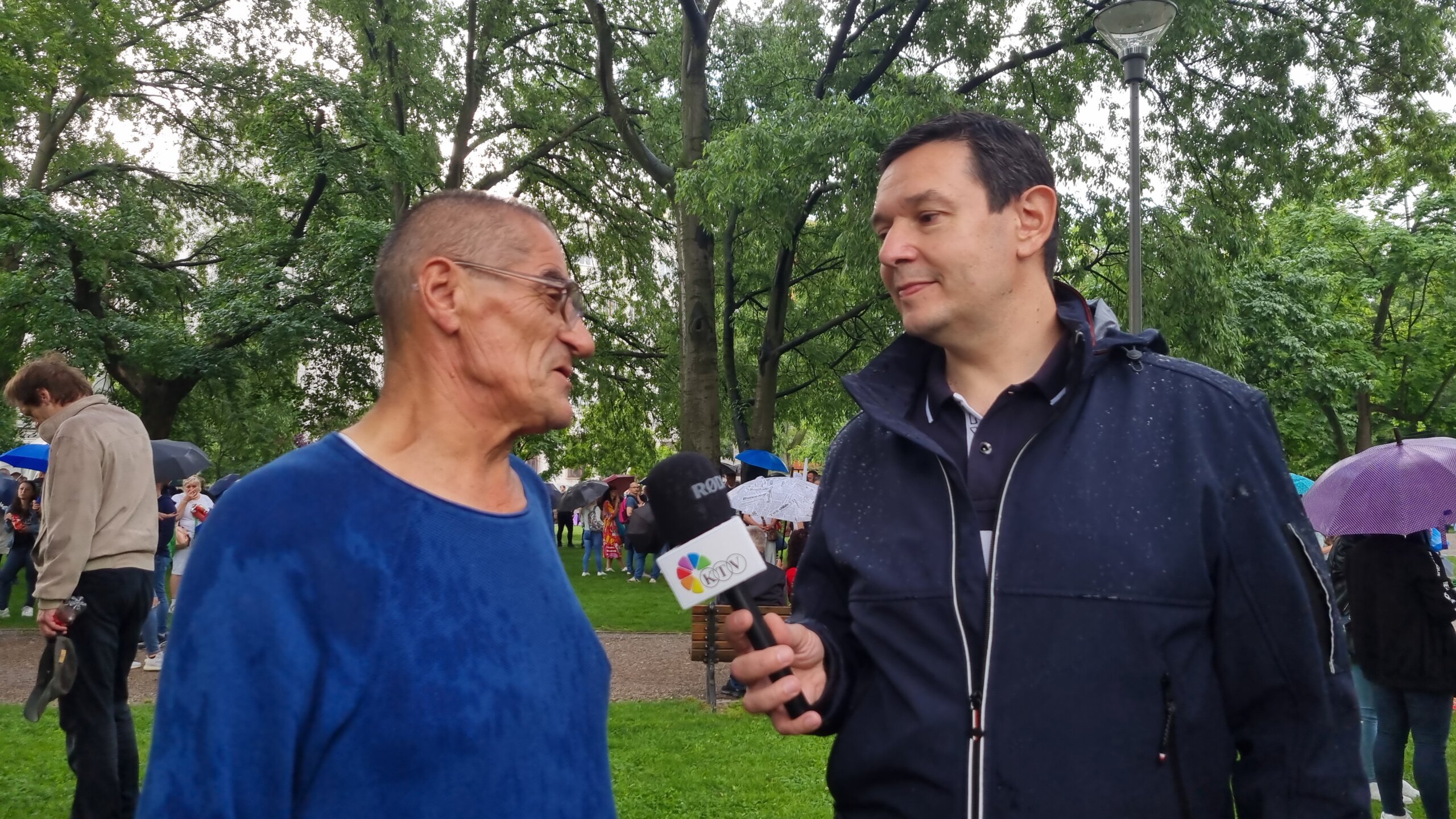 Ko je Nemanja Šarović, bivši radikal, koji je ogolio debakl Vučića na mitingu u Jagodini? 2 Ko je Nemanja Šarović, bivši radikal, koji je ogolio debakl Vučića na mitingu u Jagodini? 2