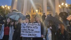 Završen četvrti protest "Srbija protiv nasilja", sledećeg petka novi skup (FOTO, VIDEO) 7