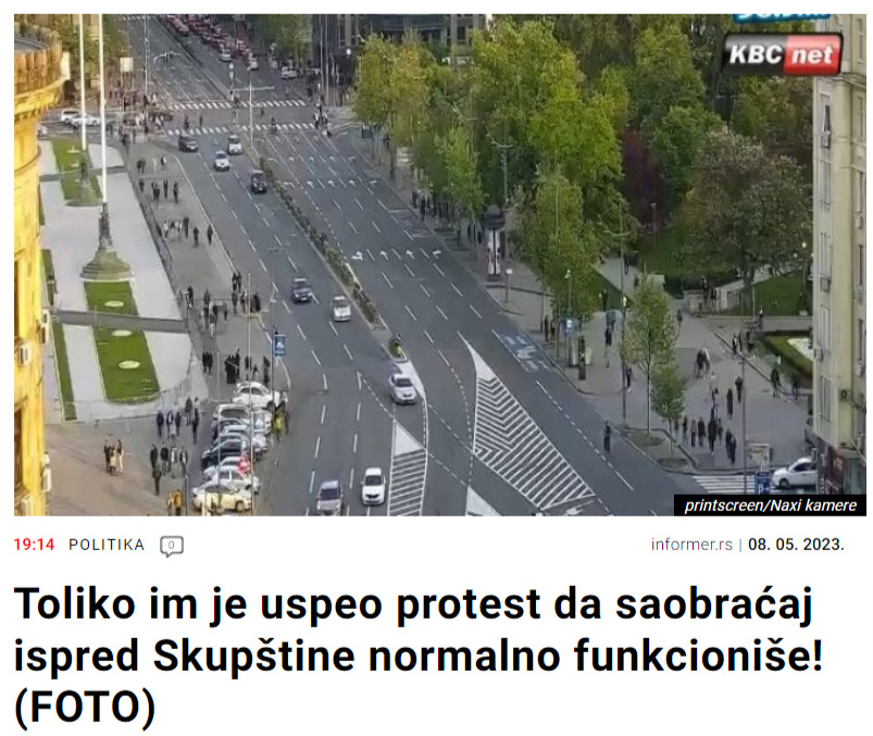 Kako je Informer manipulisao fotografijom: Slika praznog platoa kao „dokaz“ da protest nije uspeo 2 Kako je Informer manipulisao fotografijom: Slika praznog platoa kao „dokaz“ da protest nije uspeo 2