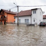 U Bihaću proglašeno stanje prirodne nesreće, brojni objekti poplavljeni 3