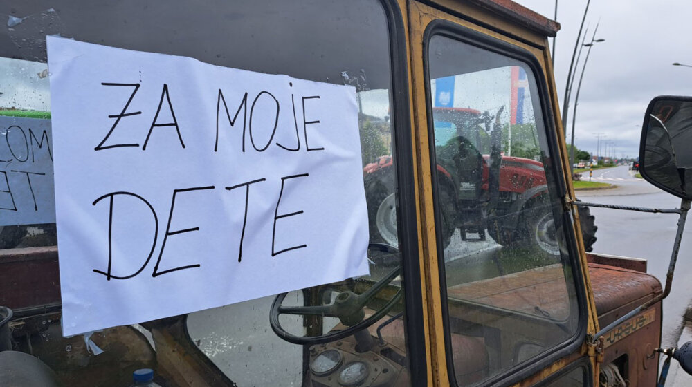 Protest poljoprivrednika: Koje ulice, putevi, mostovi su trenutno blokirani? 1