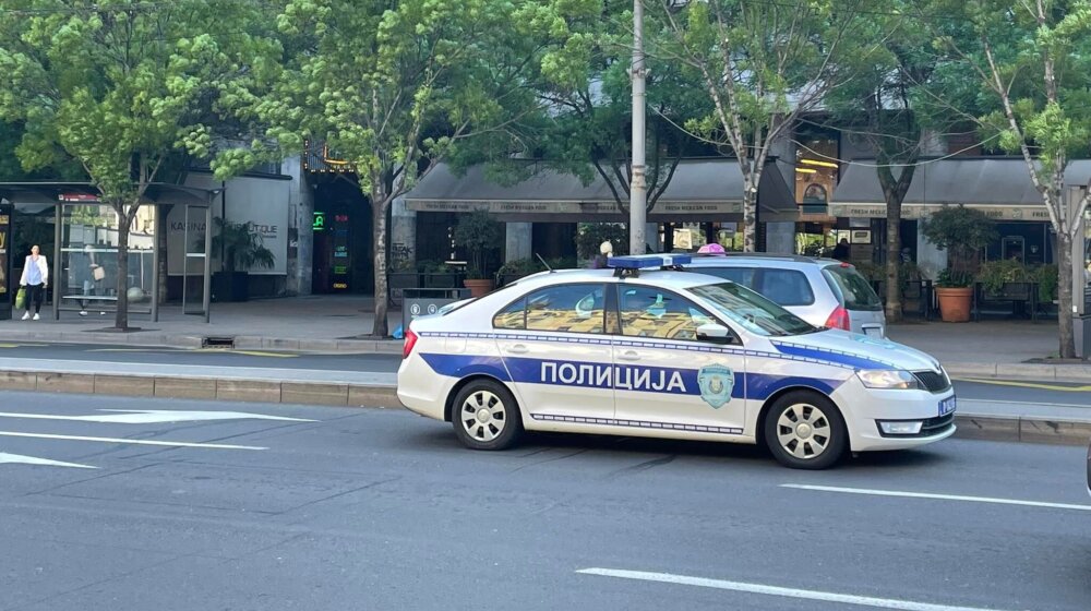 Uhapšena dva mladića u Novom Beogradu zbog prodaje kokaina 1