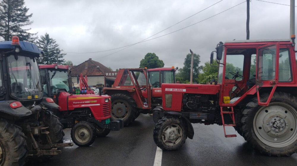 "Nas nisu ni pozvali na razgovor, a mi smo pravi poljoprivrednici, nismo lažni": Paori iz Zrenjanina 1