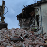 Srušena predratna vila na Vračaru, na licu mesta bager ravna teren 3