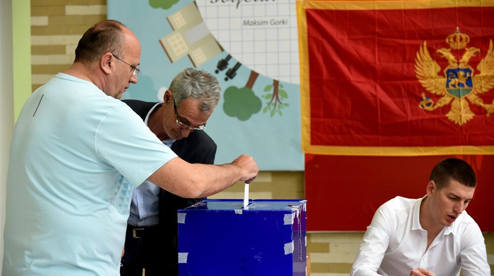Drastične političke prekompozicije: Većina stranaka u Crnoj Gori predala izborne liste 1