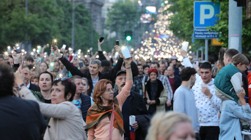 Samo četiri skupa izvela na ulicu više od 50.000 ljudi: Koliki je stvaran broj ljudi na raznim protestima i mitinzima u istoriji Beograda? 1