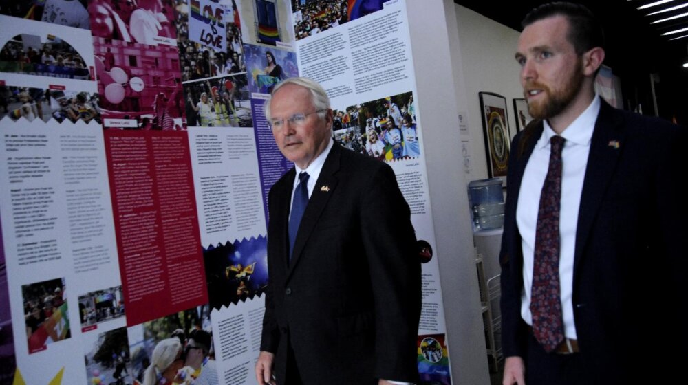 Hil u beogradskom Prajd info centru: Ljudi treba da pažljivije slušaju jedni drugi i budu ljubazniji 1