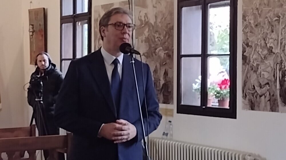 "Kragujevac zaslužuje bolje": Narodna stranka protiv dodele plakete Svetog Đorđa predsedniku Vučiću 1