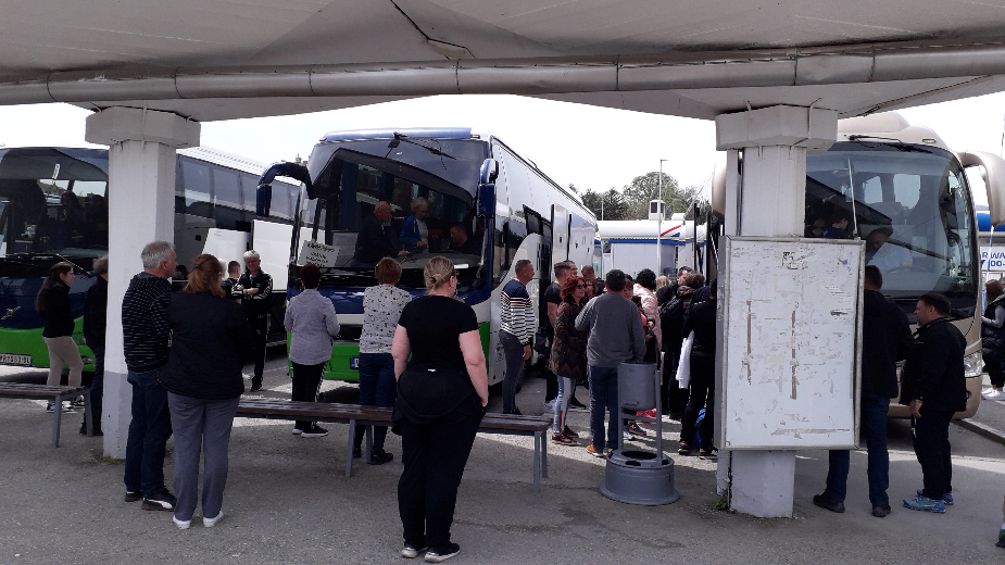Vranje: Gužve i vanredni polasci za Beograd 1