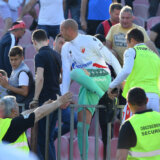 Incident na utakmici u Kragujevcu: Huligan udario kapitena Crvene zvezde Milana Borjana 4