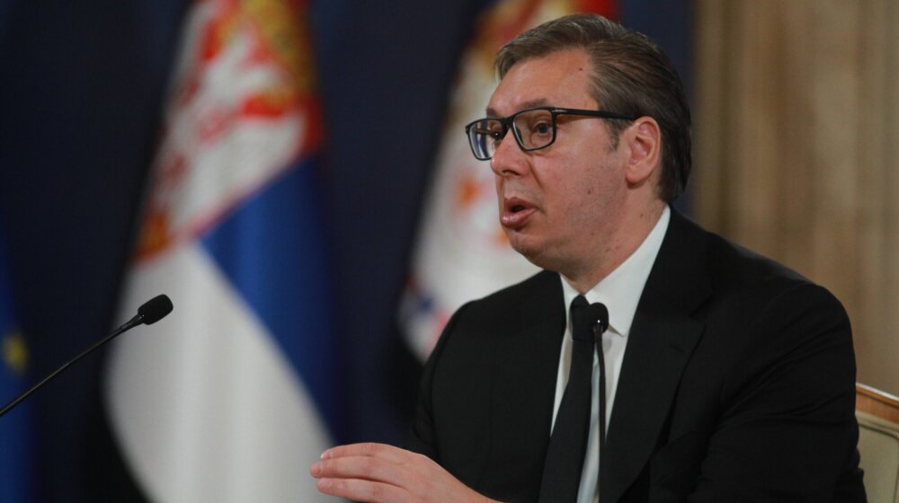 Tri Vučićeva obraćanja u tri dana žalosti: Predsednik izgubio meru u samohvali i nesaglasnosti sa neistomišljenicima 1