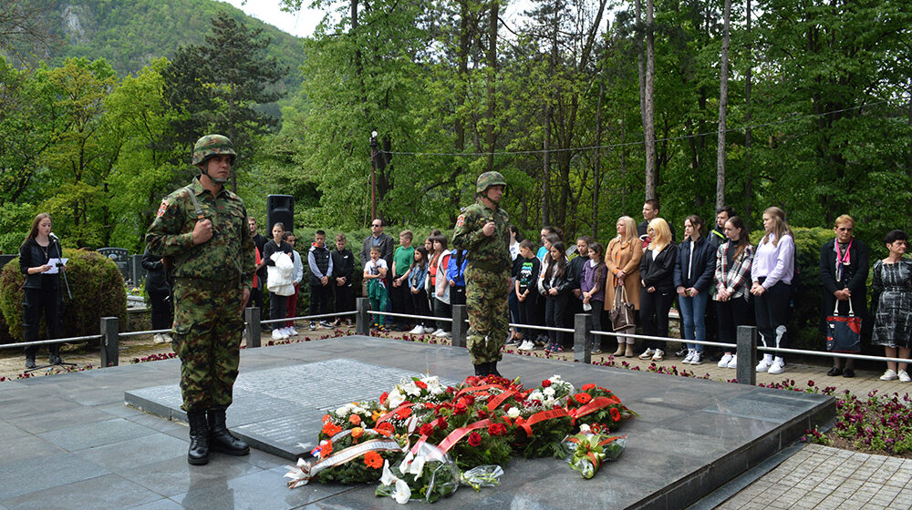 U Užicu obeležen 9. maj, Dan pobede nad fašizmom: Sećanje i opomena 1