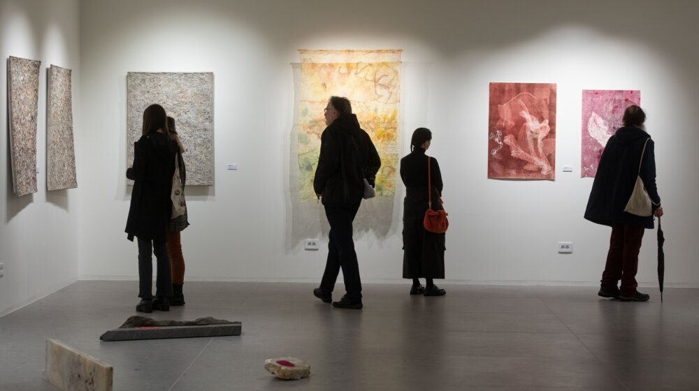 Finisaž izložbe “Connecting the Future: Mladi umetnici iz Srbije i Holandije” 1