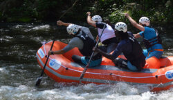 Kako su rafteri iz Evrope savladali vode i virove užičke reke, kroz njen atraktivni kanjon (FOTO/VIDEO) 8