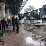 Iz Užica krenulo 40 autobusa na miting „Srbija nade“ 14