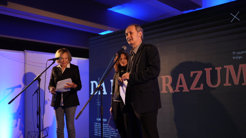 Završen 17. Međunarodni sajam knjiga u Podgorici: Nagrade Gojku Božoviću, Zoranu Hamoviću... 1