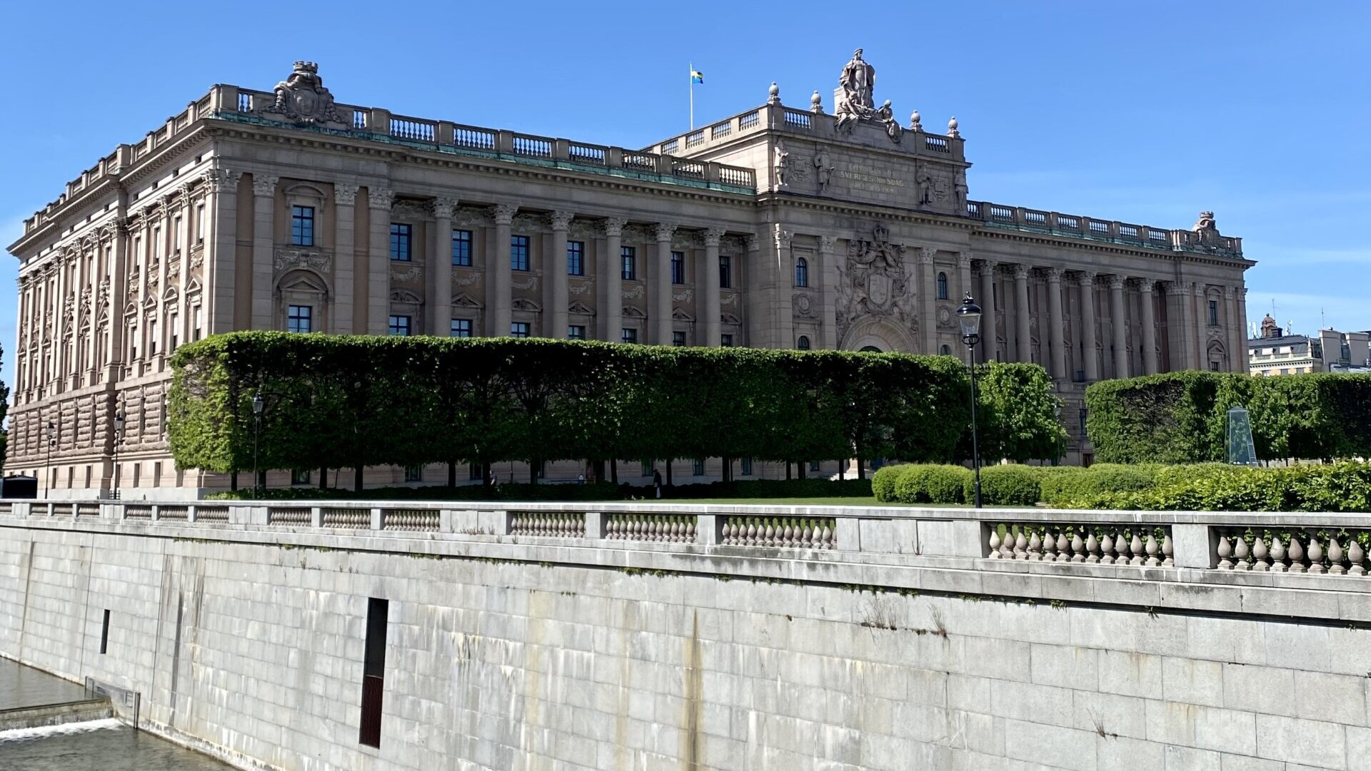 "Haos na Kosovu": I mediji u Švedskoj pišu o sukobu na severu Kosova 2 "Haos na Kosovu": I mediji u Švedskoj pišu o sukobu na severu Kosova 2