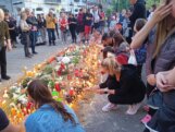 Subotičani odali počast stradalima u pucnjavi u beogradskoj školi Subotičani odali počast stradalima u pucnjavi u beogradskoj školi 10