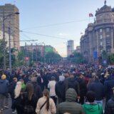 Ponoš: Vučić najavom vanrednih izbora skreće pažnju sa masovnih protesta 11