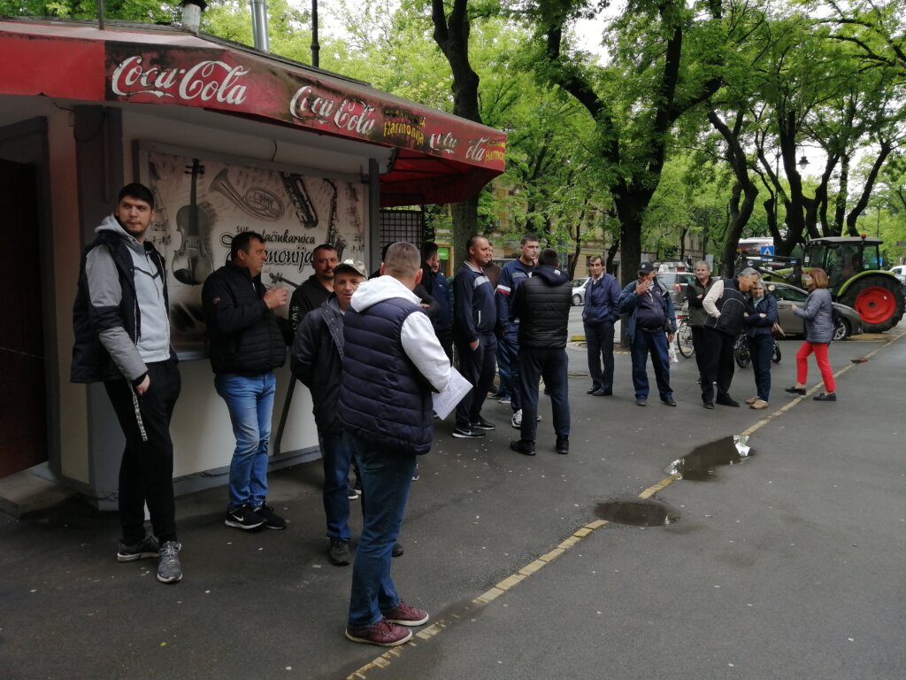 “Gledaćete krave u zoološkim vrtovima uskoro”: Subotički poljoprivrednici ostaju u centru grada do četvrtka 3