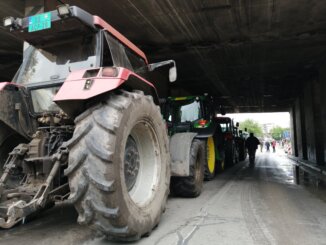 Subotički poljoprivrednici blokirali podvožnjak u Maksima Gorkog 15