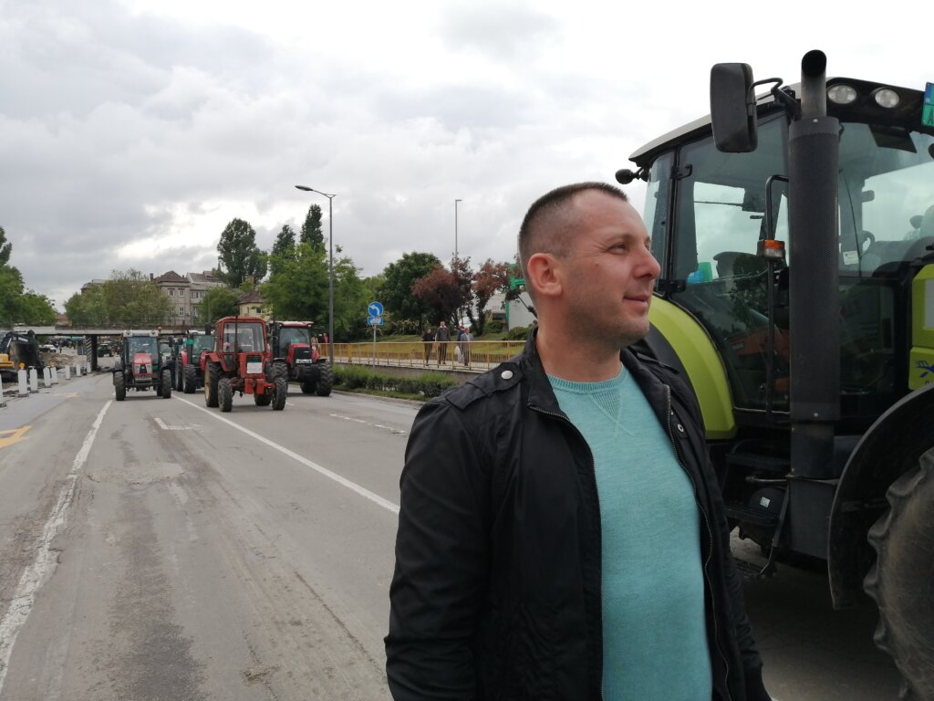 Subotički poljoprivrednici blokirali podvožnjak u Maksima Gorkog 2