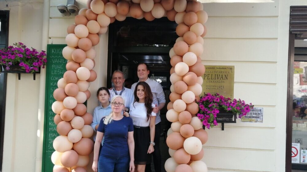 "Svi Subotičani su moje stalne mušterije": Čuvena poslastičarnica proslavila jubilej, ceo vek je u vlasništvu jedne porodice 1