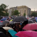 Građani još uvek pristižu na protest Srbija protiv nasilja, pridružili im se i studenti 3