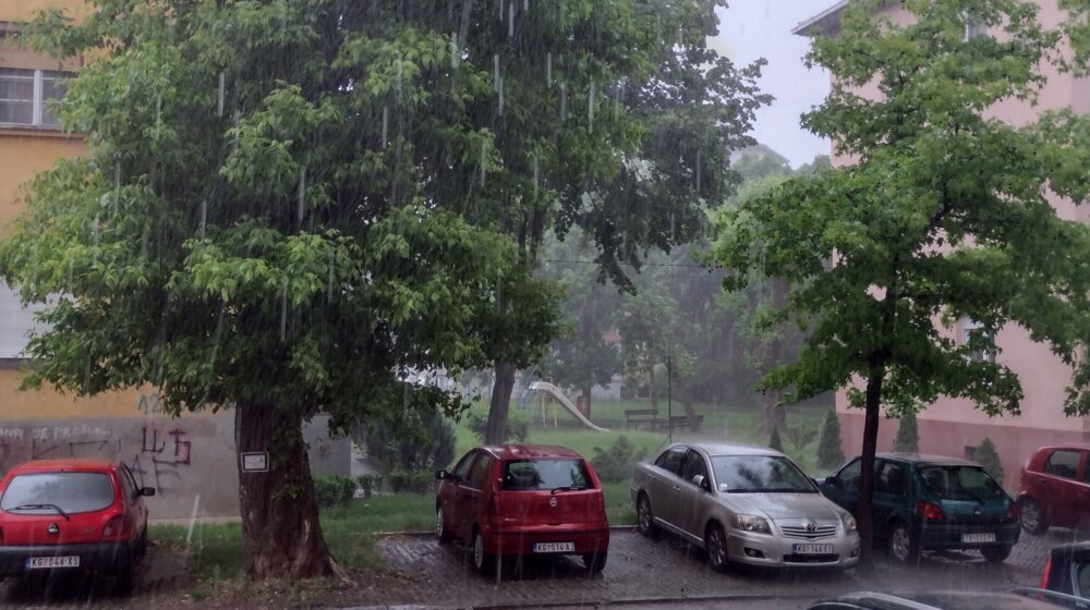 Kragujevac pogodilo nevreme sa gradom 1