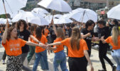 Užički maturanti, plesom na trgu, obeležili kraj srednjoškolskog obrazovanja (FOTO/VIDEO) 5