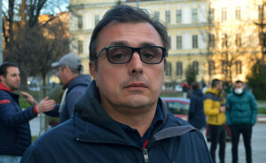 Užičani na protestu u Beogradu: Građani imaju snagu i volju da promene vlast u Srbiji 2 Užičani na protestu u Beogradu: Građani imaju snagu i volju da promene vlast u Srbiji 2