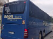 Kragujevčani otputovali na SNS miting sa Vučićevom slikom na čelu: Gradonačelnik demantuje da je bilo prisiljavanja 3