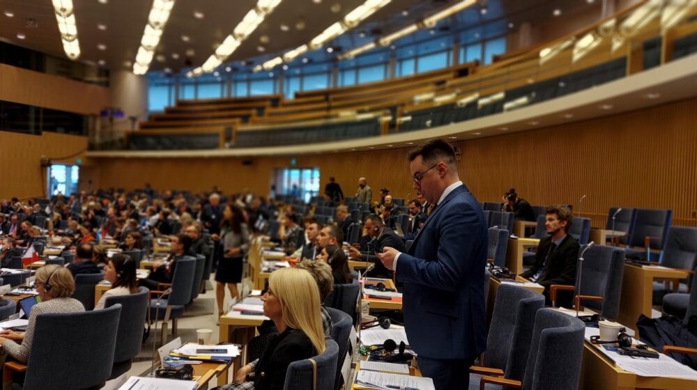 Govor Natana Albaharija u Stokholmu: Nije lako otrgnuti se ruskom uticaju 1