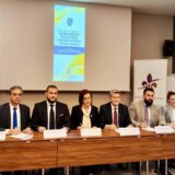 Bošnjački politički predstavnici usvojili deklaraciju o formiranju zajedničkog foruma 12