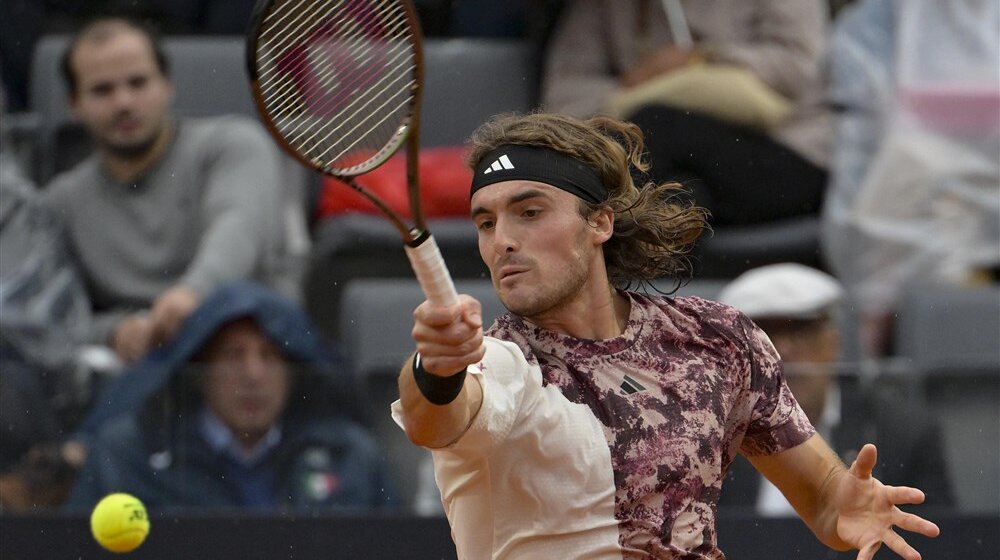 (FOTO) Stefanos Cicipas isterao svoju majku sa tribina jer je tokom meča pričala na ruskom 1