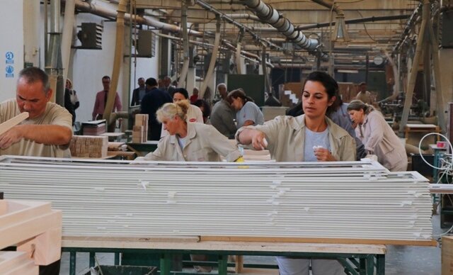 "Radili smo kao Japanci, a sada smo osuđeni na neizvesno preživljavanje" 1