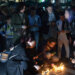 Skup ćutanja u Užicu povodom tragedije u beogradskoj školi: Tišina, tuga, mimohod i sveće za nastradale 6