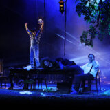 Ovacije "Urnebesnoj tragediji" u režiji Jagoša Markovića: Male i velike katastrofe u našoj naopačke izvrnutoj stvarnosti 1