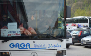 "Prvo miting, pa posao": Kako se užički naprednjaci spremaju za skup u Beogradu 26. maja? 2