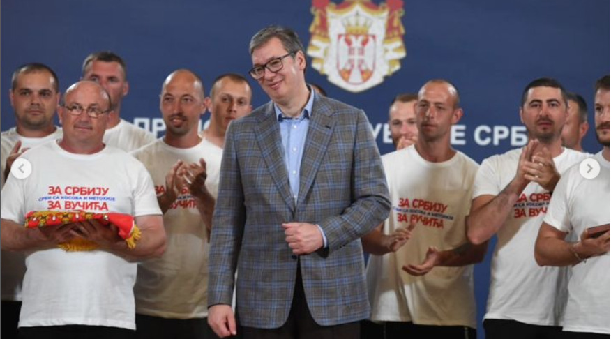 "Ponosan sam što čuvate naša ognjišta": Vučić dočekao Srbe sa Kosova koji su krenuli peške na SNS miting 1