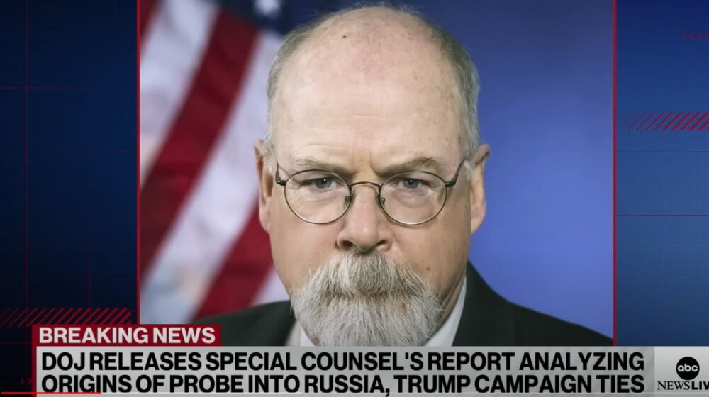 Neumoran, agresivan i izbegava medije: Ko je Džon Duram, koji je istraživao veze Trampa i Rusije? 1