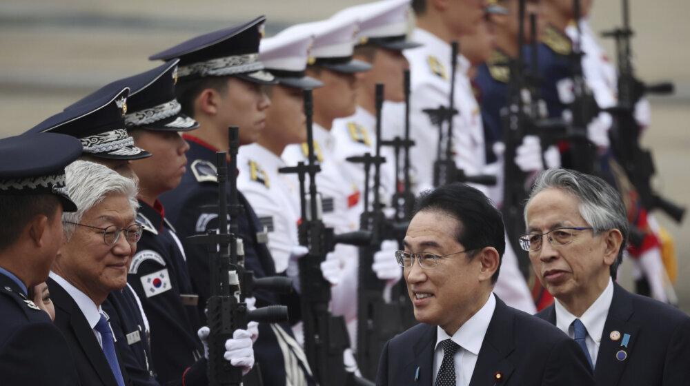 Japanski premijer u Seulu na sastanku sa južnokorejskim predsednikom 1