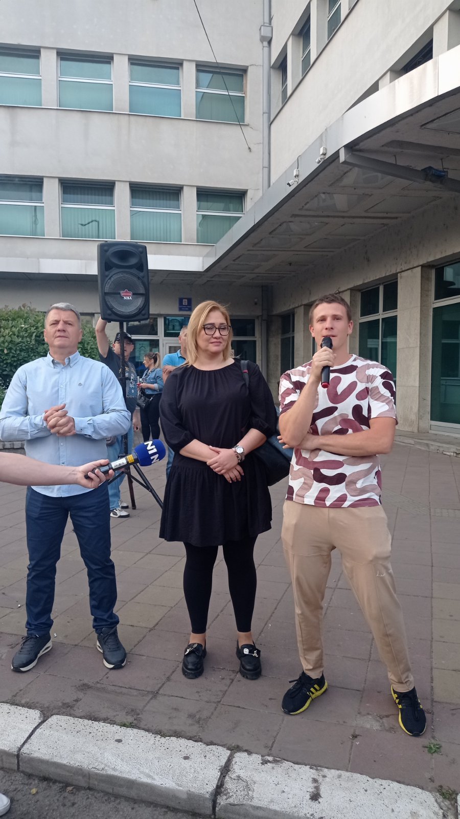 Slaviša Dinić, Dragana Milutinović "Opozicija neće biti oslabljena": I koaliciju "Biramo Niš" napustilo dvoje odbornika, nakon što su to uradili odbornici iz GG "Dr Dragan Milić" 2